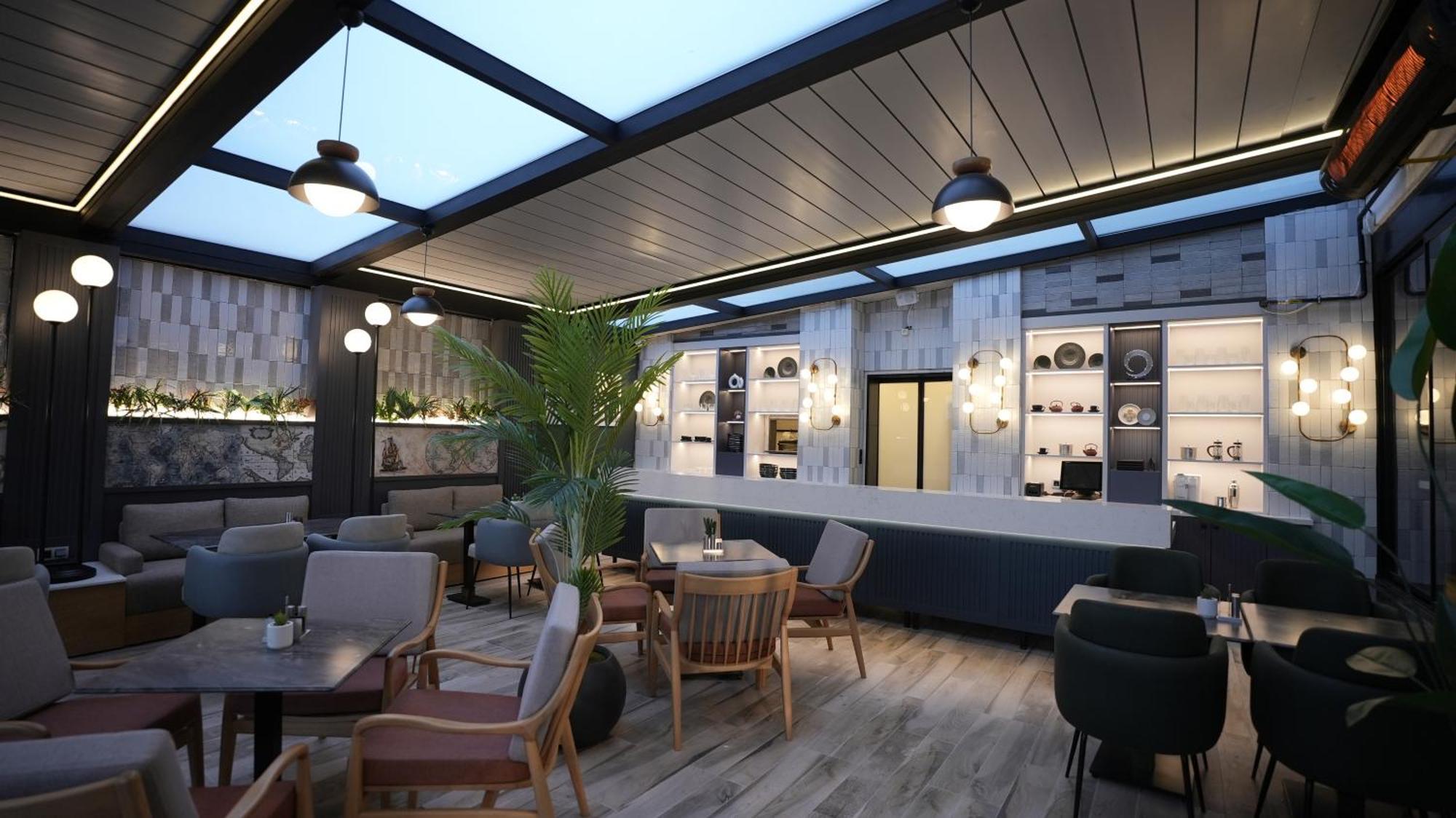 Business Airport Hotel